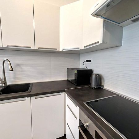 Fantabulous Downtown Abode W King Bed, 65" Tv, Washer And Tumble Dryer Zagreb Exterior photo